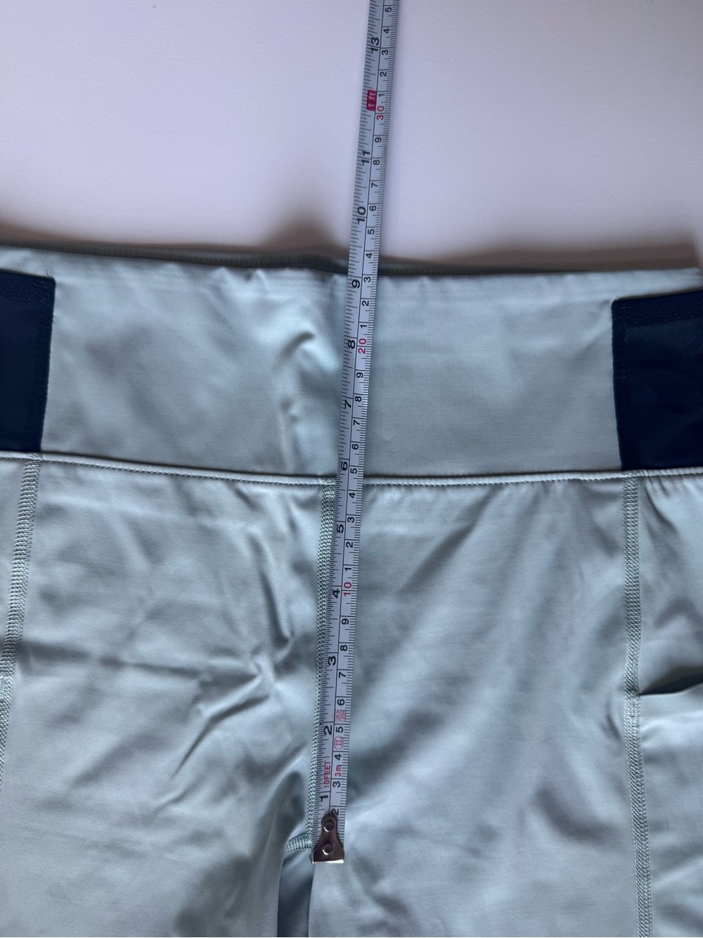 On Sprinter 5” Running Shorts Women's Size S Sea Blue Pockets - Picture 9 of 11